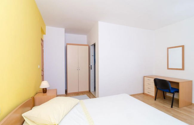 Apartments Plavac Mali - Photo 25