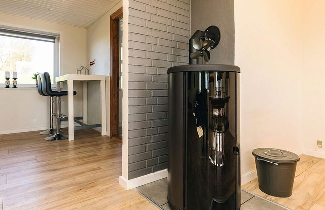 4 Person Holiday Home in Ostervra - Foto 20