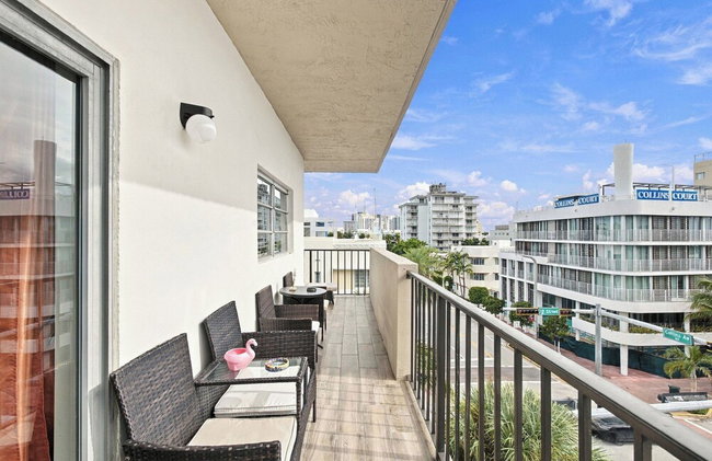 2 Bedroom 2Bath Deluxe Apt with Patio - Foto 30