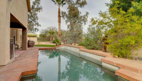 Private Pool and Resort Perks Phoenix Golf Getaway - Foto 1