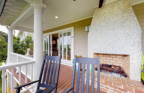 Fantastic getaway with private pool, deck, game room, AC & fast WiFi - Foto 38