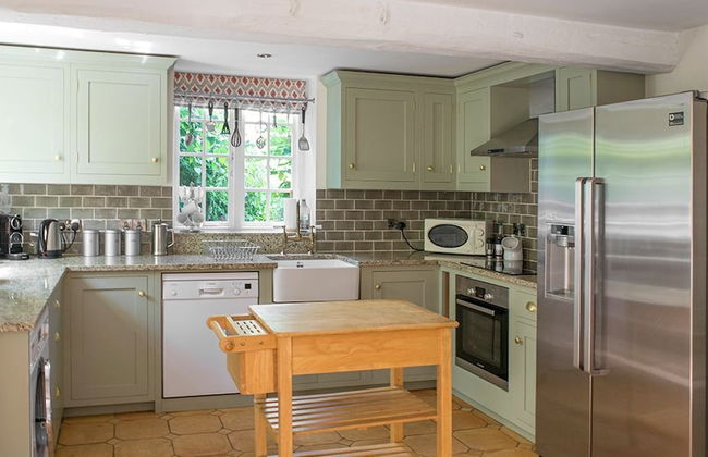 Aintree Cottage - Photo 6