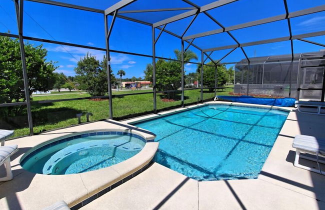 Peacful Surroundings Pool/spa Games Room! 5 Bedroom Villa by RedAwning - Foto 2