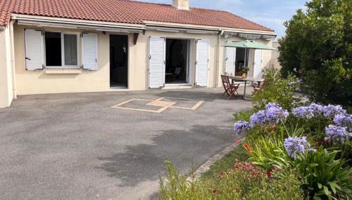 Location saisonnière plain-pied 4 à 6 pers Prefailles, 100m de la plage - Foto 2