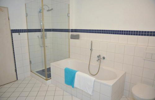 Rooftop Regensburg Apartment - Foto 8