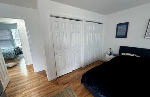 Hamptons Beach House, 5-minute walk to Bay Beach - Foto 9