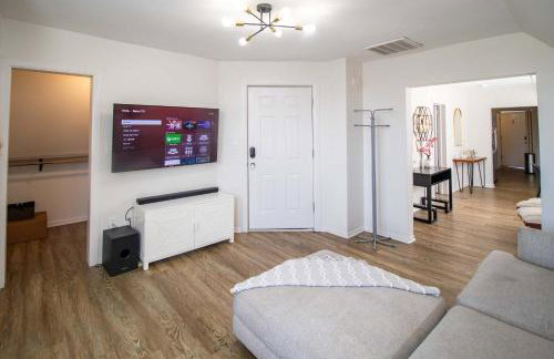 Chi-Town Hideout #2 - Near Metra - Foto 4