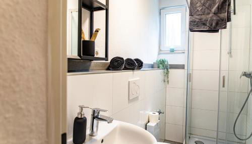 EasyStayII Krefeld 6P Switch TV - Foto 5, towels, Shower