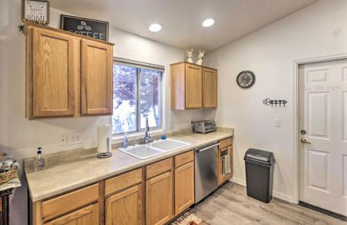 Kid-Friendly Kingman Home Near Parks and Dining - Photo 10