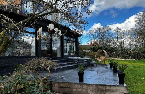 Acorn Lodge Luxury Retreat In a Stunning Oasis With Hot Tub - Pass the Keys - Foto 11