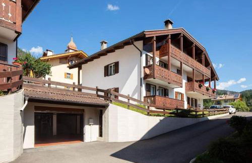 Casa Lucia Moena - Foto 1