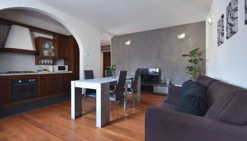 By the Hills Apartment - Foto 2