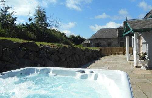 Rose Cottage with Hot Tub - Photo 2
