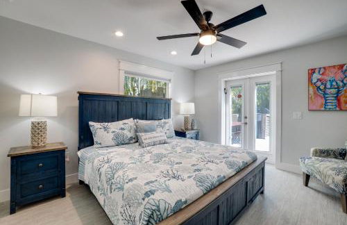 Golf Cart included! Short walk to the Beach on the Peaceful North End - Foto 14