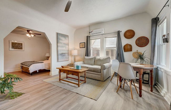 Renovated 2BR Near Paseo With Wifi Smart TV 31B - Photo 43