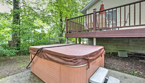 Hot Tub, Deck and Backyard Cozy Union Pier House! - Foto 3
