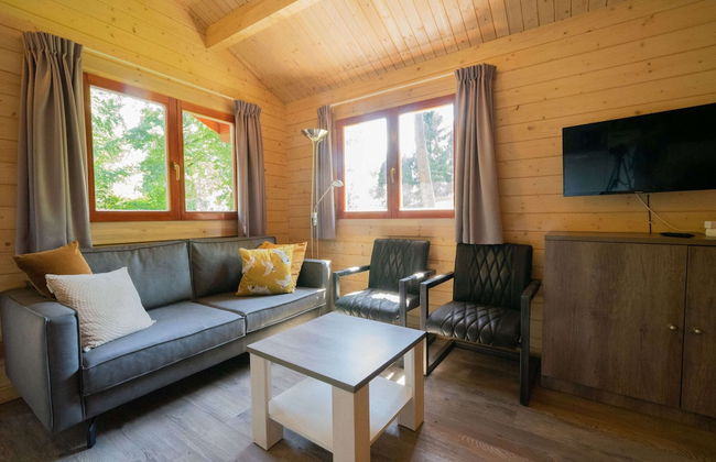 Chalet Near Utrecht With Combimicrowave - Photo 9