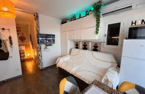 Azur, a 100m du marché de Noel, appartement 4 personnes et parking privé - Foto 14