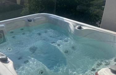 Penthouse HEDONIST with hidromassage bath - Photo 32