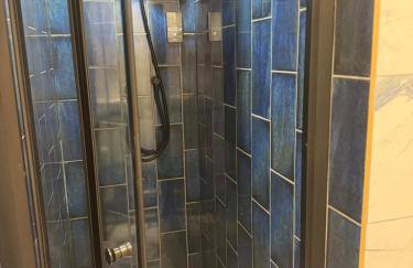 Central Location - Apartment - Sleeps 2 - Parking - Foto 32