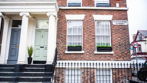 2 Bedroom City Centre Georgian Quarter Apartment - Foto 1