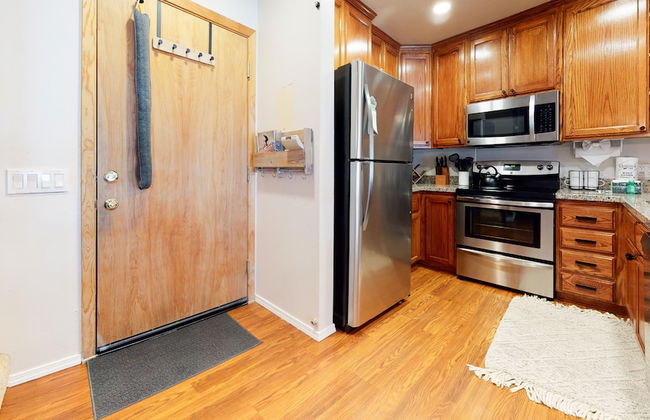 St. Anton Getaway - Shared Bbq, Pool & Hot Tub - Foto 18