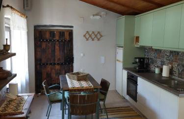 The Cocoon and olives Hut - Foto 75