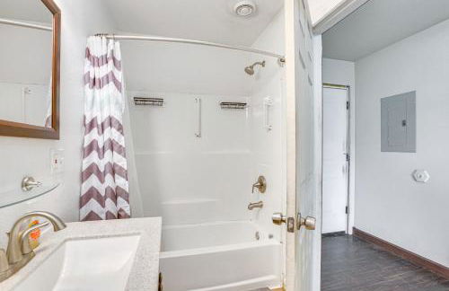 2 Mi to Dtwn Buffalo Mtn-View Retreat with Patio! - Foto 15