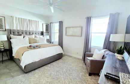 PoshPadz Pool Villa, Hot Tub, Near Beach, Sleeps 6 - Photo 2