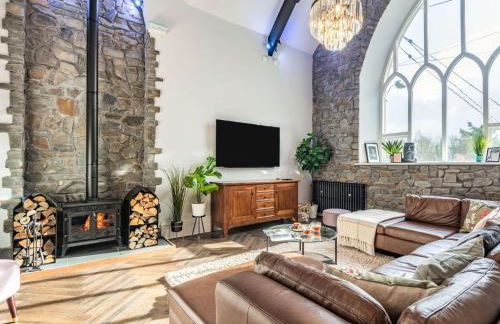 4 Bed in Llanelltyd 85970 - Foto 1