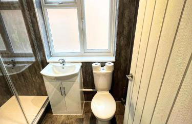 Badger Haven, Apartment 3 - Photo 5