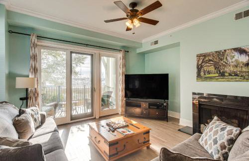 Breezy St Simons Hideaway with Waterfront Views! - Photo 4