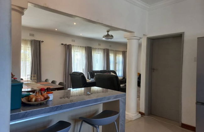 Comfortable and Luxurious Stay - Foto 22