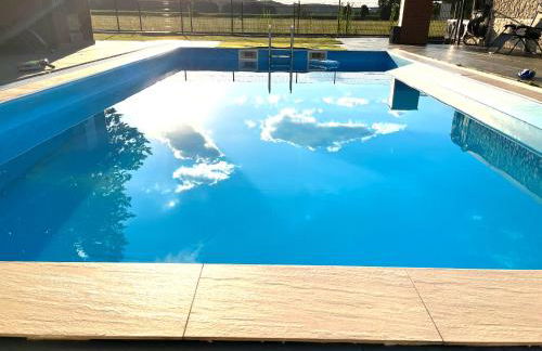 Fafa Home with Pool - Foto 45