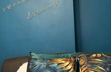 Cherry Blossom Apartment - 3 bed, parking, garden - Photo 57