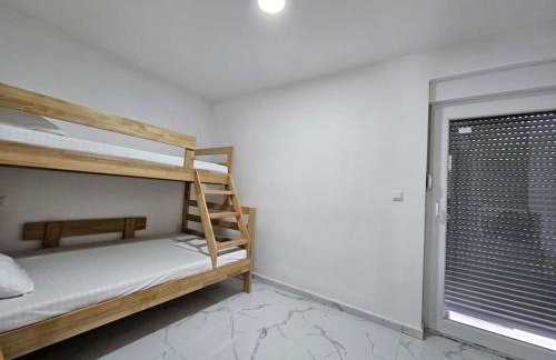 Guest House Vrsine - Photo 41