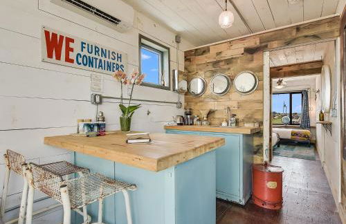 FlopHouze Shipping Container Hotel - Foto 12