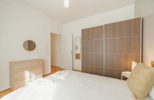 Summer Espinho Flat by Vacationy - Foto 13