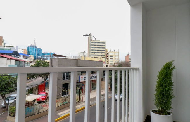 w Cozy 2BR With Balcony Near Parque Kennedy - Foto 34