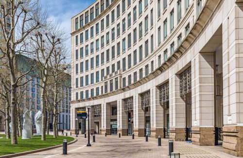 Spacious 2-Bedroom Apartment near Canary Wharf - London Ideal for Business, Leisure & Long Stays - Foto 38