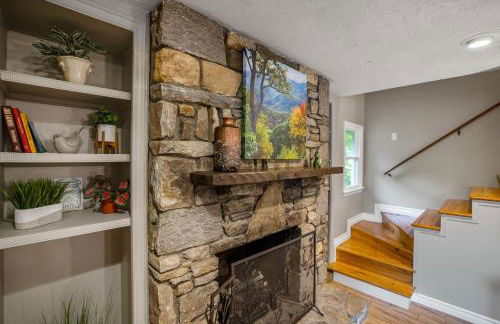 Chimney Rock Chalet Near Lake Lure! - Foto 45