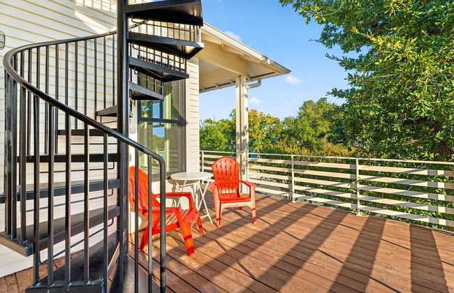 Rooftop Deck 5 Mins to Downtown - Photo 42