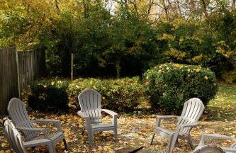 "The Homestead" UPSCALE STAY - Downtown with Yard - Foto 27