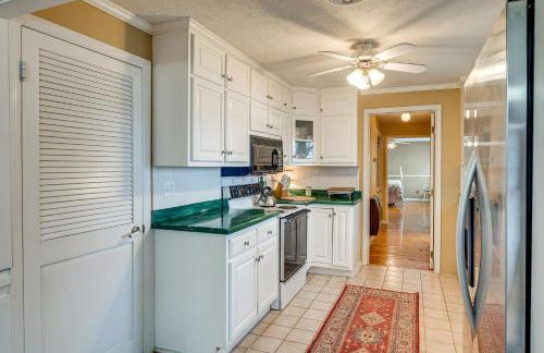 Lakefront Leesburg Home with Private Dock and Ramp! - Photo 8