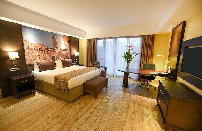 Mestil Hotels & Residences - Photo 16