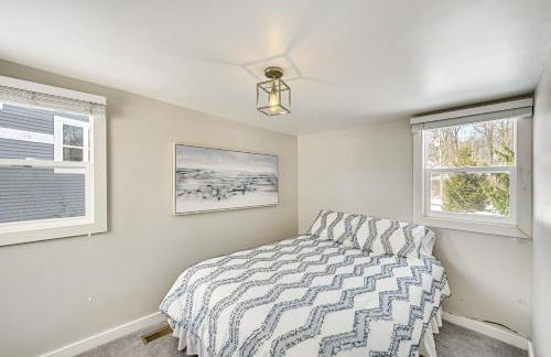 Lakefront Home with Boat Dock in Benton Harbor! - Foto 14