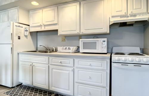 Mariners Cove 109 ~ Across the street from the Beach ~ MC109 - Foto 12