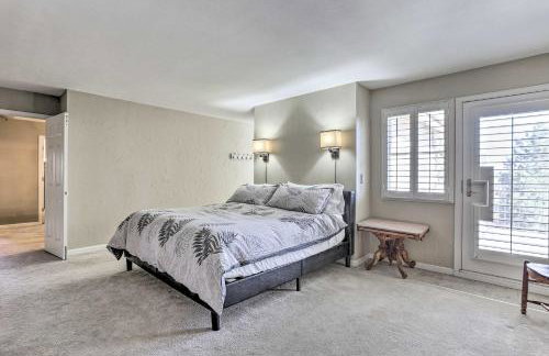 Near Shops & Eats! Centennial Home w/ Sunroom - Foto 20