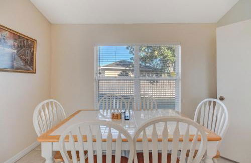 Quiet Home With Private Pool- Near Disney - Foto 7