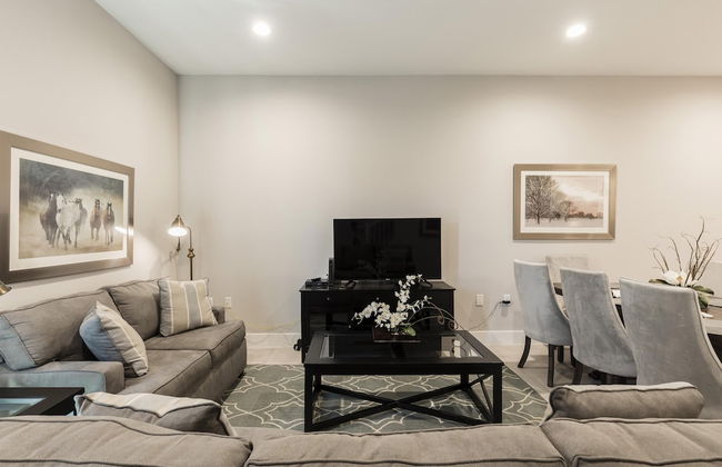 4 BR 4 BA Villa 1804ft 5min Disney BBQ - Foto 6